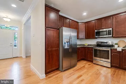 Entry Way - 38 Derby Dr, La Plata, MD 20646 photo 2 of 7
