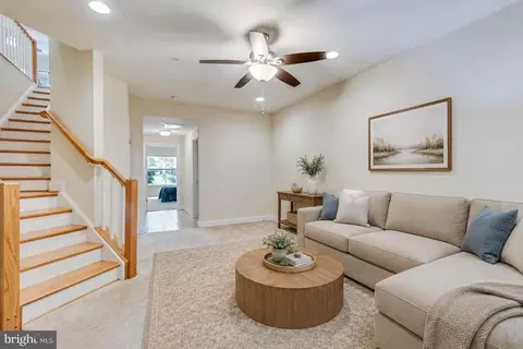 Entry Way - 38 Derby Dr, La Plata, MD 20646 photo 7 of 7
