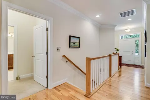 Entry Way - 38 Derby Dr, La Plata, MD 20646 photo 5 of 7