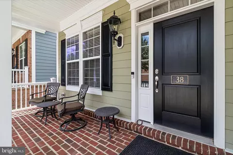 Exterior - 38 Derby Dr, La Plata, MD 20646 photo 4 of 21