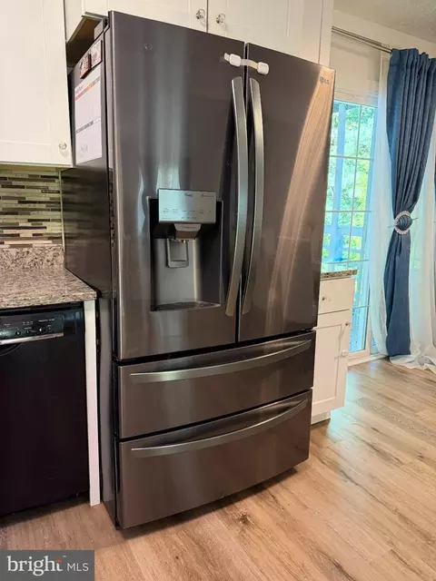 Kitchen - 11519 Timberbrook Dr, Waldorf, MD 20601 photo 2 of 4