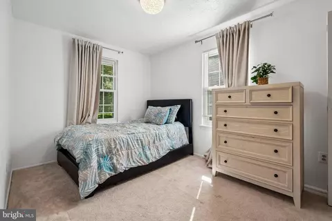 Bedroom - 11519 Timberbrook Dr, Waldorf, MD 20601 photo 3 of 7