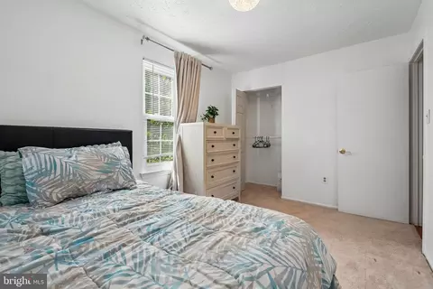 Bedroom - 11519 Timberbrook Dr, Waldorf, MD 20601 photo 4 of 7