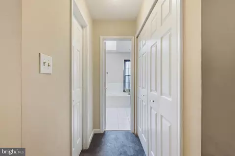 Entry Way - 6200 Gopher Ct, Waldorf, MD 20603 photo 4 of 10