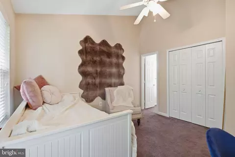 Bedroom - 6200 Gopher Ct, Waldorf, MD 20603 photo 5 of 6