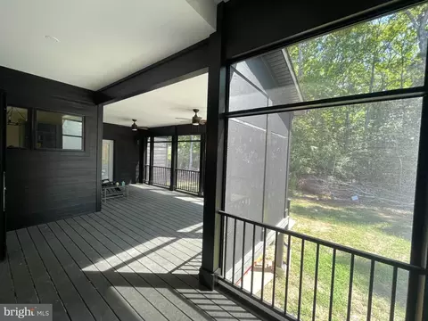 14388 Frontier Trails Ct, Waldorf, MD 20601