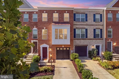 5416 Spotswood Pl, White Plains, MD 20695