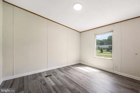 Bedroom - 3715 Linkins Rd, Indian Head, MD 20640 photo 2 of 3