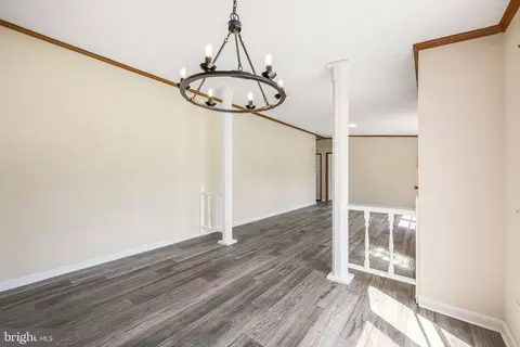 Living - 3715 Linkins Rd, Indian Head, MD 20640 photo 5 of 9