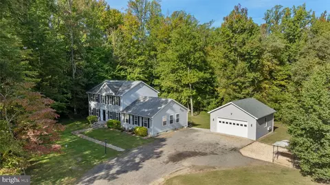 5586 Mcbride Pl, Hughesville, MD 20637