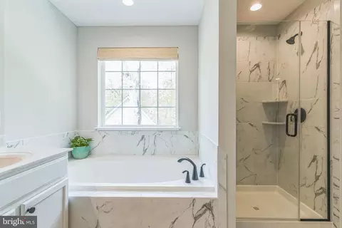 Bath - 14720 Locust Ct, Issue, MD 20645 photo 2 of 2