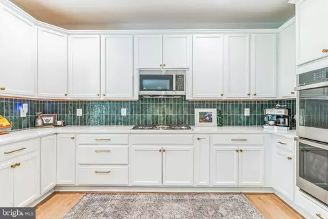 Kitchen - 14720 Locust Ct, Issue, MD 20645 photo 1 of 2