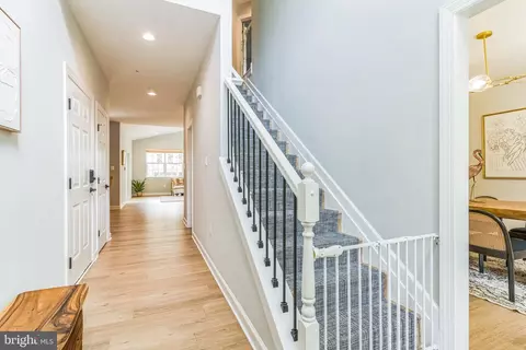Entry Way - 14720 Locust Ct, Issue, MD 20645 photo 7 of 8