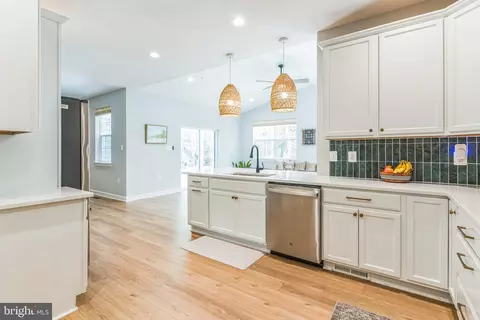 Kitchen - 14720 Locust Ct, Issue, MD 20645 photo 2 of 2