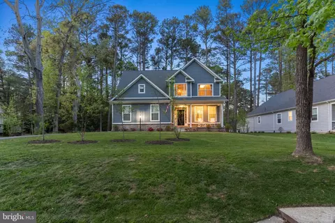 Exterior - 14720 Locust Ct, Issue, MD 20645 photo 2 of 12