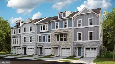 5609 Ludlow Pl, White Plains, MD 20695