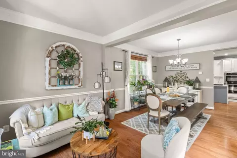 Entry Way - 2994 Devonfield Ave, Waldorf, MD 20603 photo 1 of 5