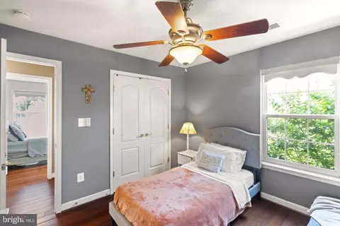 Bedroom - 2994 Devonfield Ave, Waldorf, MD 20603 photo 10 of 13