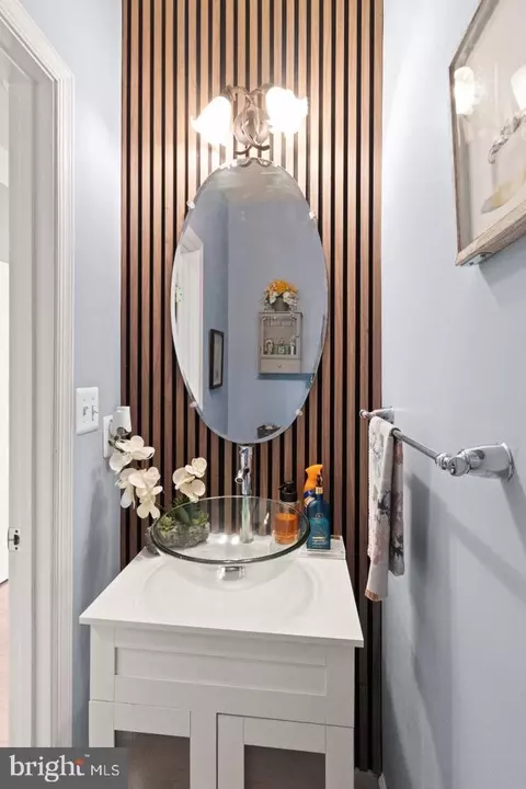 Bath - 2994 Devonfield Ave, Waldorf, MD 20603 photo 1 of 6