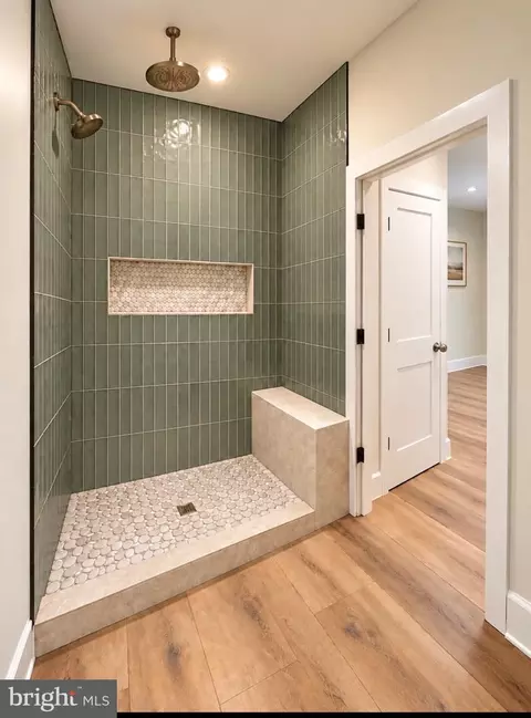 Bath - Unknown, Waldorf, MD 20603 photo 1 of 3