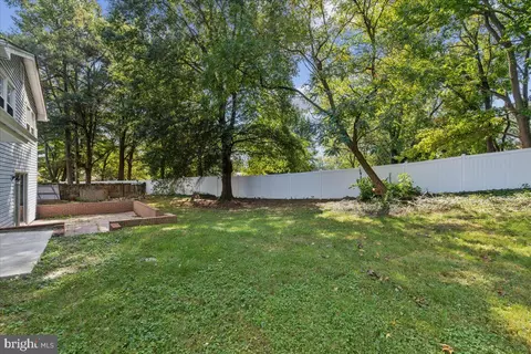Exterior - 5614 Daniel Cir, Waldorf, MD 20601 photo 14 of 14
