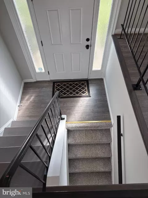 Entry Way - 1921 Michael Rd, Waldorf, MD 20601 photo 4 of 5
