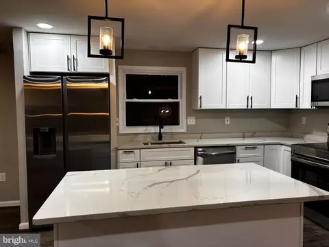 Kitchen - 1921 Michael Rd, Waldorf, MD 20601 photo 3 of 4