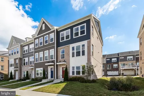 6894 Barrowfield Pl, Bryans Road, MD 20616