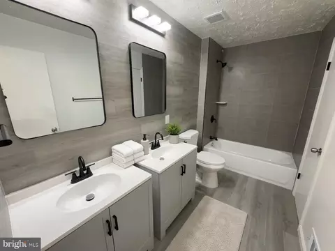 Bath - 11 Keepsake Pl, Waldorf, MD 20602 photo 2 of 3