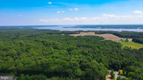 12335 Budds Creek Rd, Charlotte Hall, MD 20622