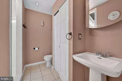 Entry Way - 12159 Marbella Ct, Waldorf, MD 20601 photo 3 of 3