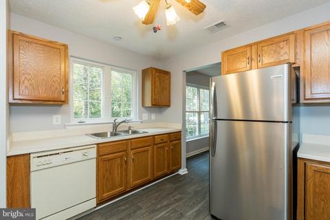 11602 Wollaston Cir, Swan Point, MD 20645 photo 3
