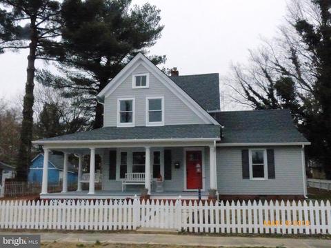 217 S 2nd St, Denton, MD 21629 photo 1