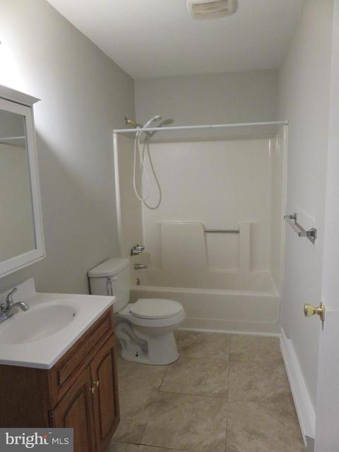 403 Caroline St, Denton, MD 21629 photo 11