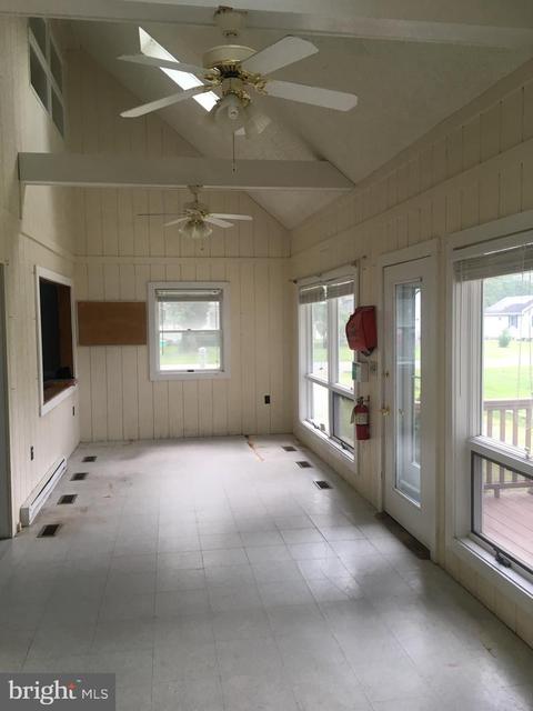310 4th St, Denton, MD 21629 photo 3
