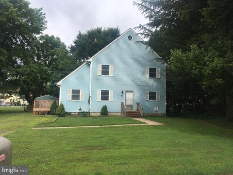 310 4th St, Denton, MD 21629 photo 4