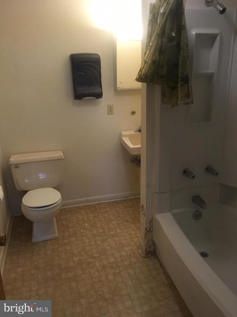 310 4th St, Denton, MD 21629 photo 12