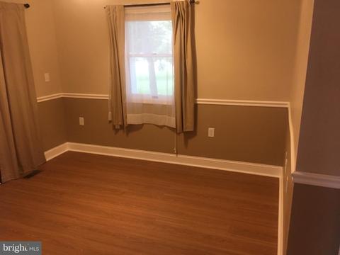 310 4th St, Denton, MD 21629 photo 9