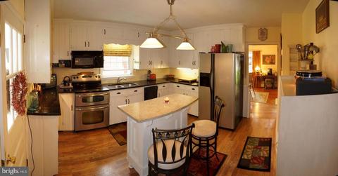201 E 1st St, Ridgely, MD 21660 photo 8