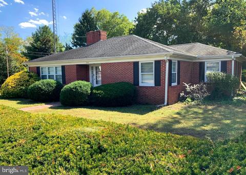 308 Carter Ave, Denton, MD 21629 photo 2