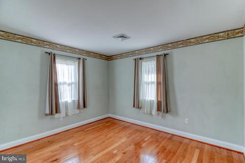 504 S 4th St, Denton, MD 21629 photo 26