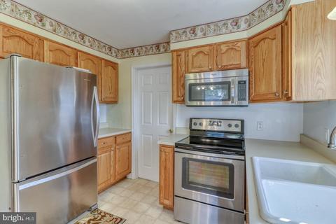 504 S 4th St, Denton, MD 21629 photo 13
