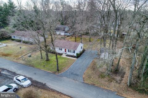 504 S 4th St, Denton, MD 21629 photo 5