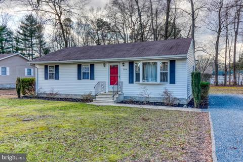 504 S 4th St, Denton, MD 21629 photo 2
