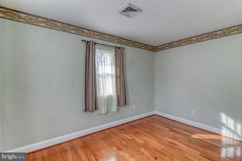 504 S 4th St, Denton, MD 21629 photo 27