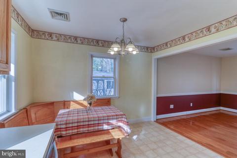 504 S 4th St, Denton, MD 21629 photo 15