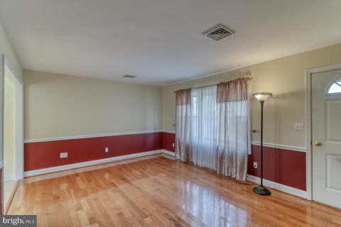 504 S 4th St, Denton, MD 21629 photo 18