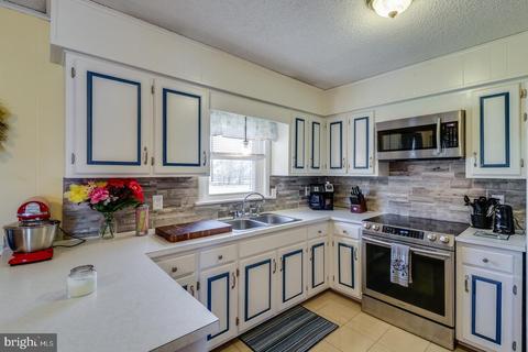 10 N Central Ave, Ridgely, MD 21660 photo 11