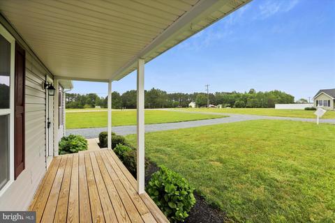 10848 Red Maple Dr, Denton, MD 21629 photo 3
