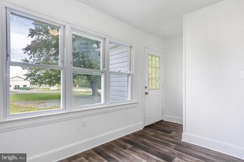 301 E 6th St, Ridgely, MD 21660 photo 9